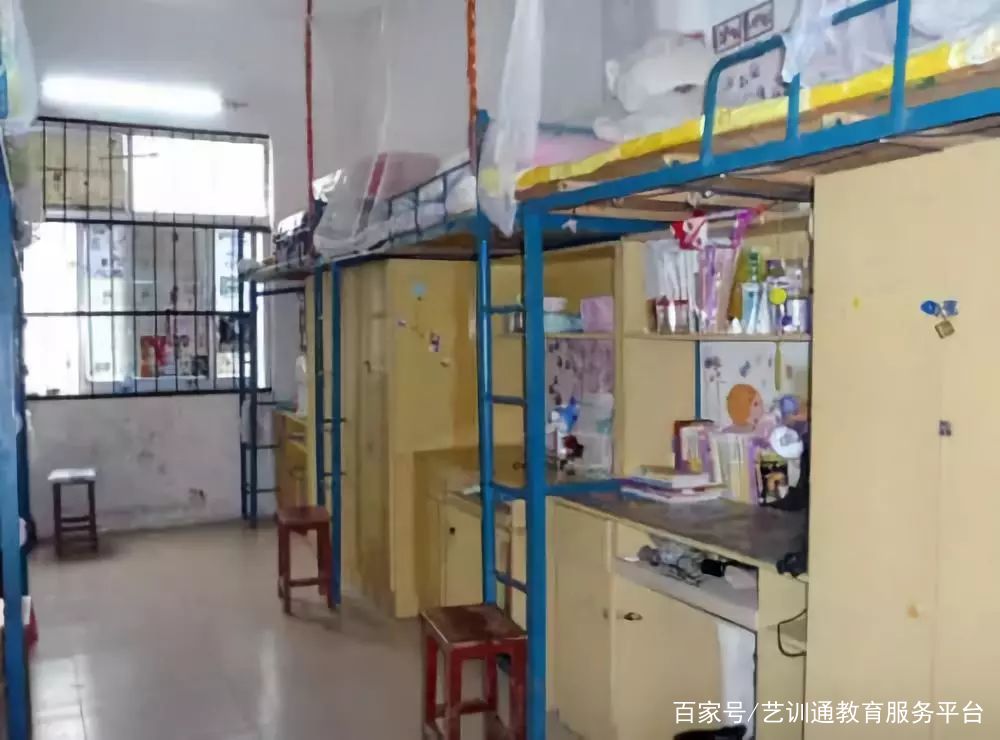 文科大学宿舍条件排名,全国学院宿舍条件排名