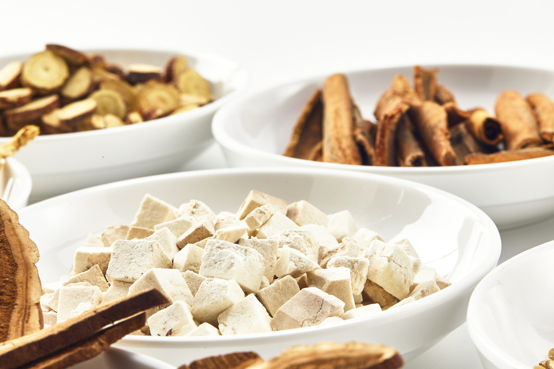 体重增加,7个月没来月经,主要是痰湿,中医讲要重视月经不调