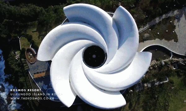 设计一个具有地域文化特色的酒店,10间小型酒店设计