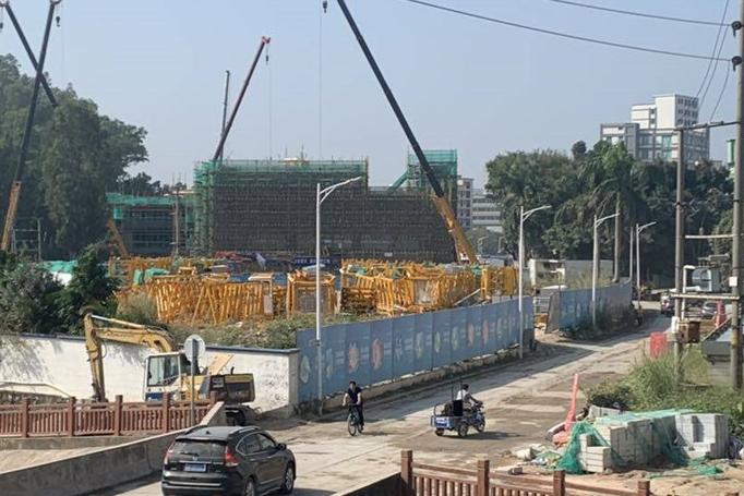 深圳观澜湖4亿豪宅,观澜超过40层楼的楼盘