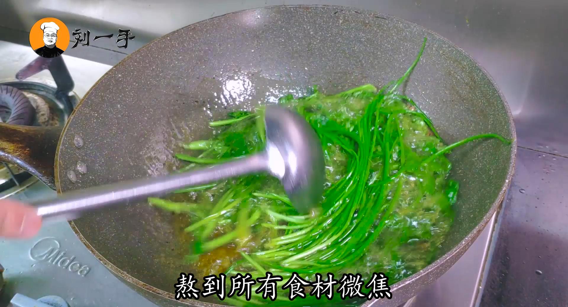 香辣小龙虾最正宗的做法配方,自己做香辣小龙虾正宗做法及配料