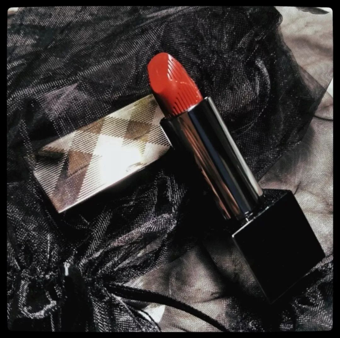 大牌口红推荐黄皮显白不沾杯遮纹,显白6色口红