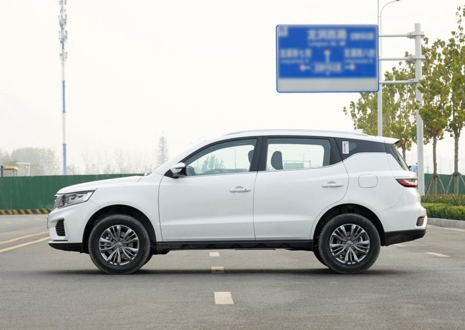 吉利远景x6新款顶配动态测评,吉利远景x6手动挡最高配