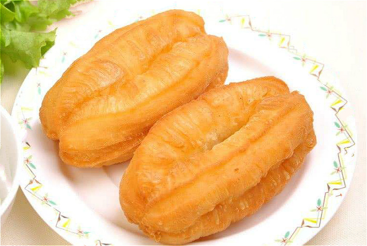 自己炸油条，加泡打粉没有必要！学会这个配方，香酥蓬松又健康