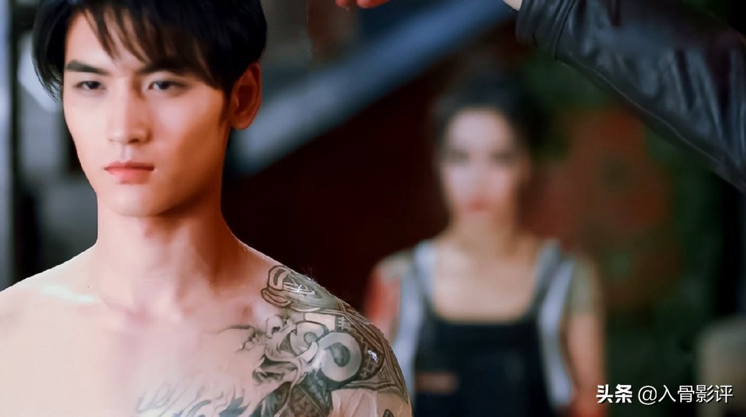 看完盗墓笔记长白山找张起灵,对于盗墓笔记中的张起灵你的看法