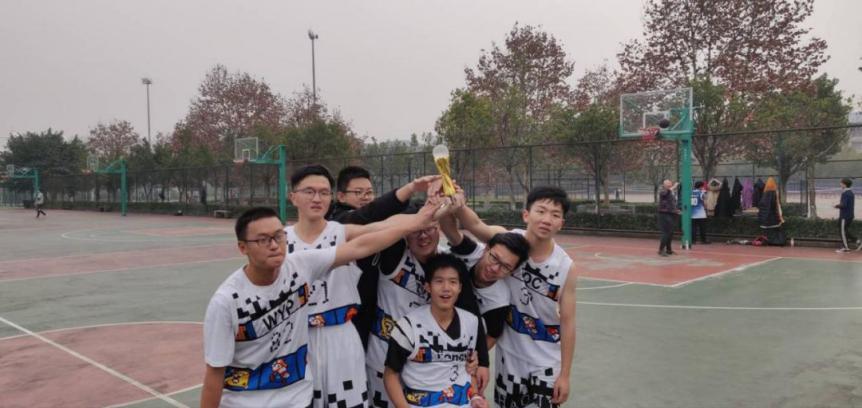 00后学霸前十名,学霸各科第一名发奖状