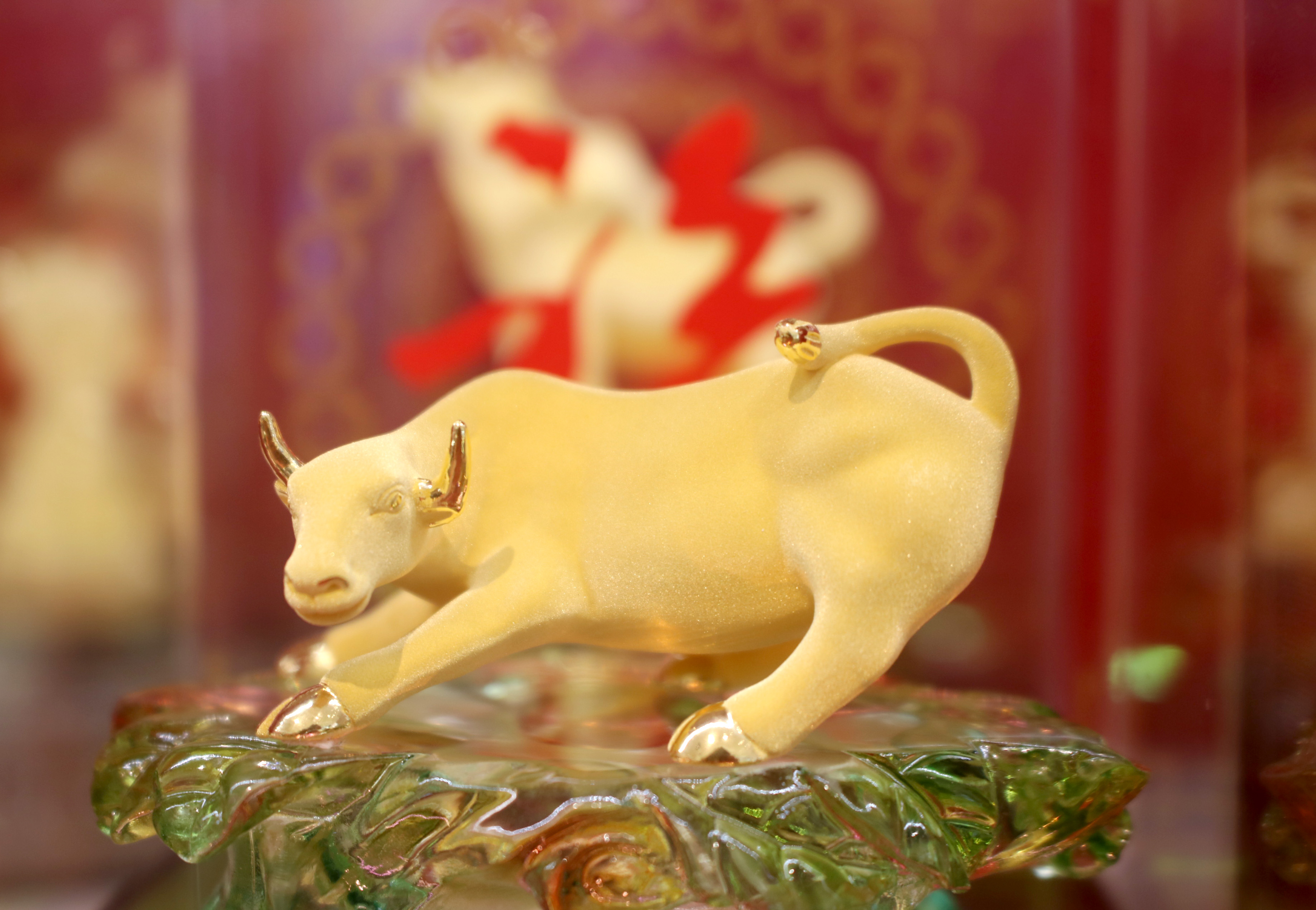 苏州观前龙凤珠宝换款,观前街龙凤金店