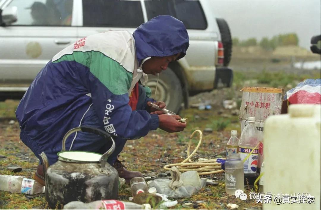 雅鲁藏布江大峡谷秘密,雅鲁藏布江大峡谷大瀑布