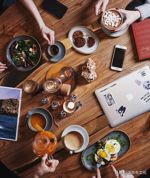 怎么才能让朋友圈变现,怎么打造人气高的朋友圈