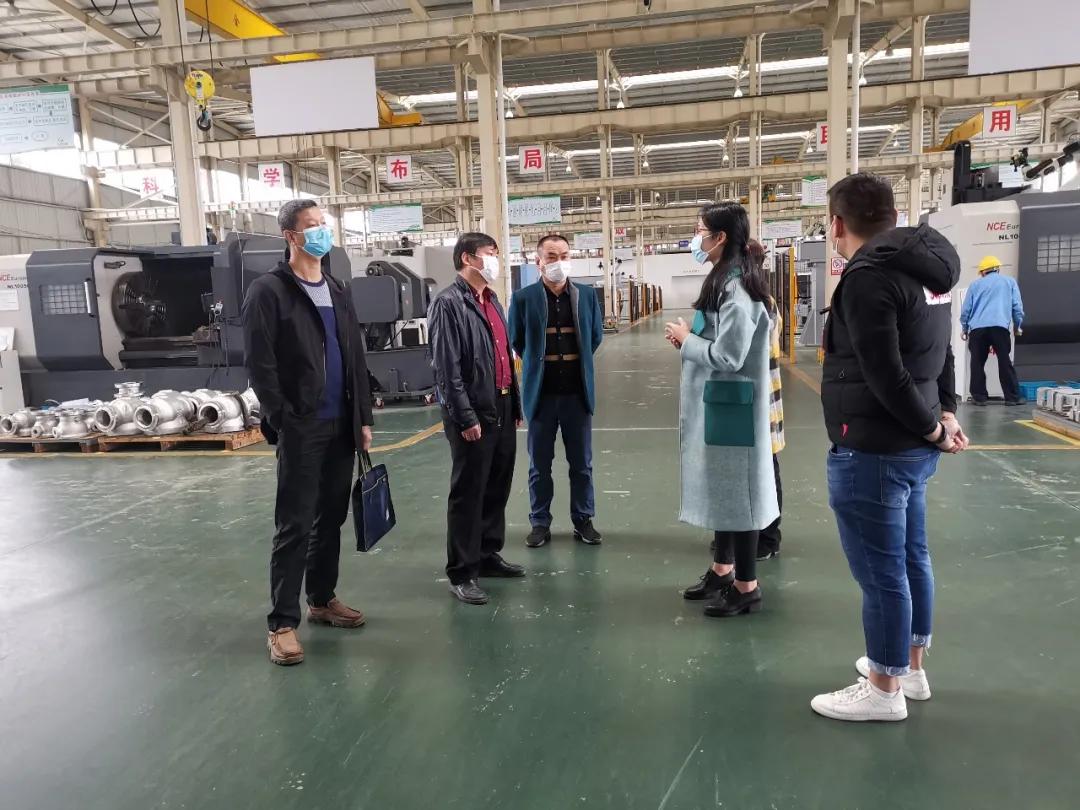 鍚岃垷鍏辨祹鍚屽績鎶楀嚮鐤儏,鍚岃垷鍏辨祹鎴樼柅鎯呭叡鍏嬫椂鑹版樉鎷呭綋