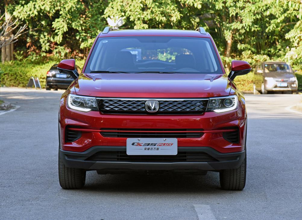 新宝骏自动挡suv8万左右的落地,10万哈弗吉利长安suv应该怎么选