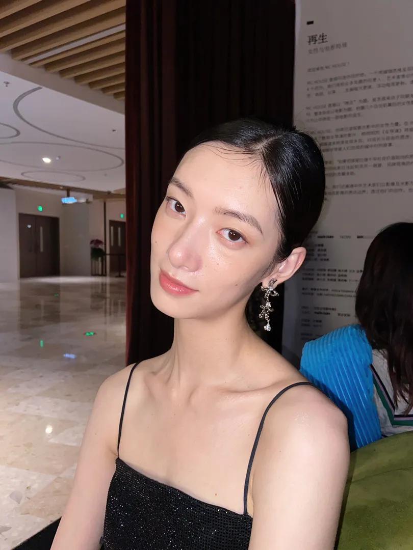 想听艺术少女Cici讲解敦煌壁画