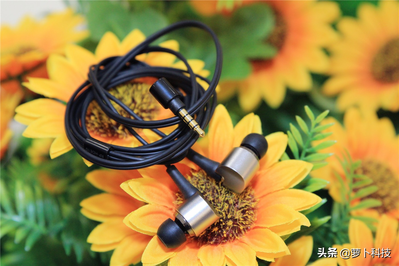 解析力高瞬态高的耳机推荐,松下HDE10耳机怎么样