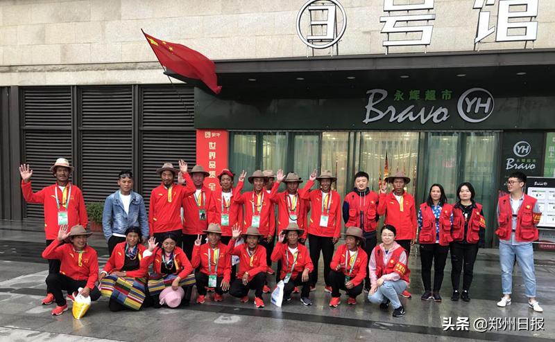 郑州志愿者让人感动,郑州抗击疫情最美志愿者主要事迹