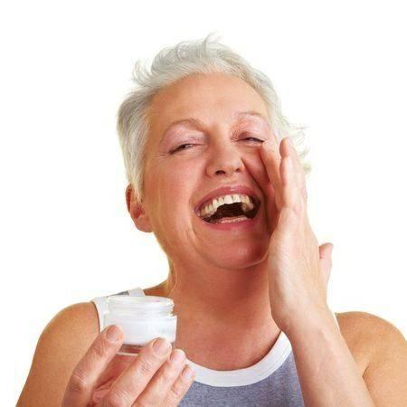 适合40-50岁女人的面霜国货,适合50岁的滋润型平价面霜