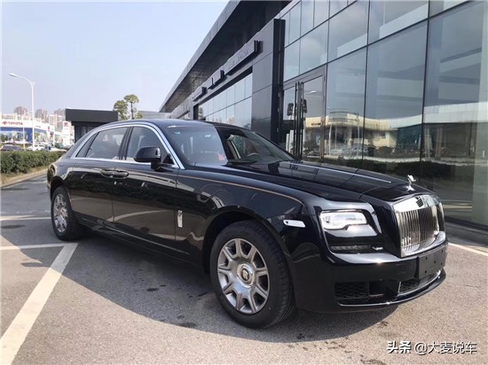 劳斯古斯特试驾,夏东劳斯莱斯古思特试驾视频