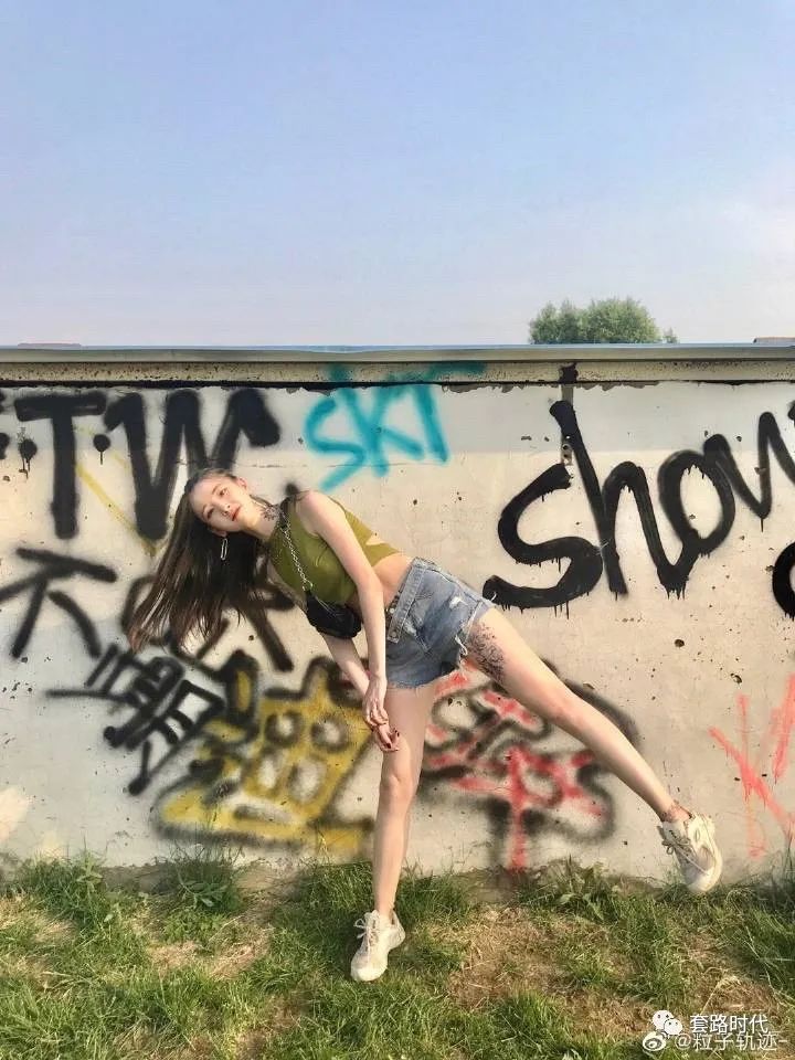 有一个狐狸精的女朋友有什么体验,有一个杠精女朋友是什么体验