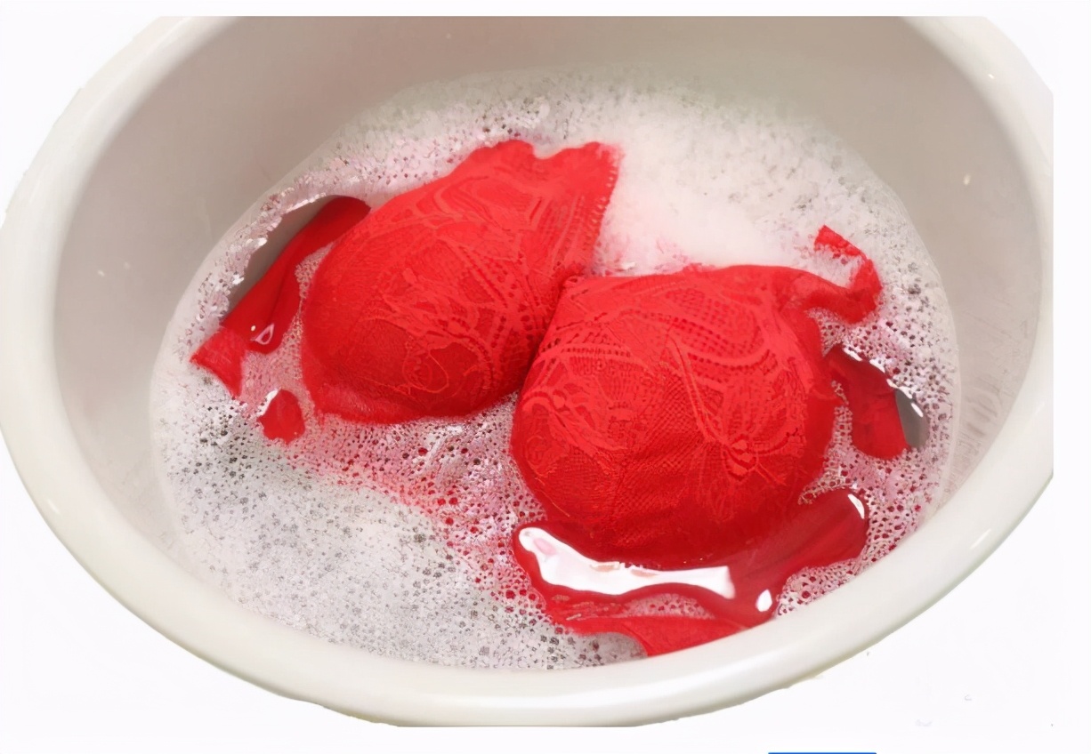 女性内衣如果不常洗有什么危害,内衣为什么不能放过夜