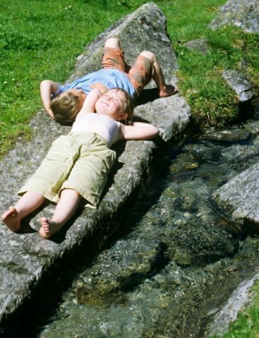 光明顶的小孩真实事件,光明顶孩子