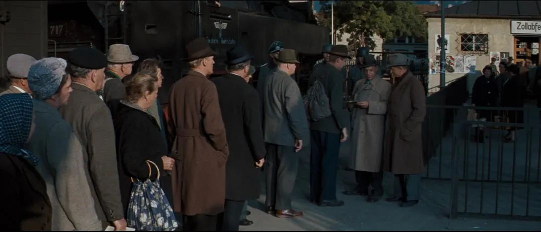 越狱为什么致敬肖申克的救赎,比肖申克的救赎还经典的越狱片