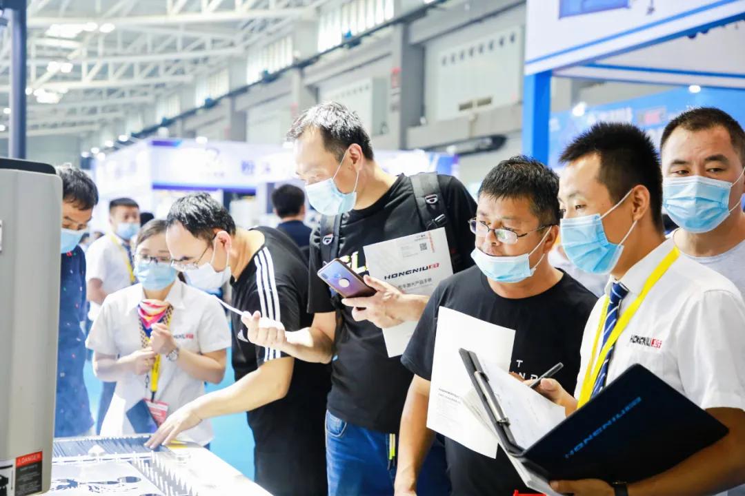 直击展会现场|精彩继续!现场签单火爆,听听他们怎么说