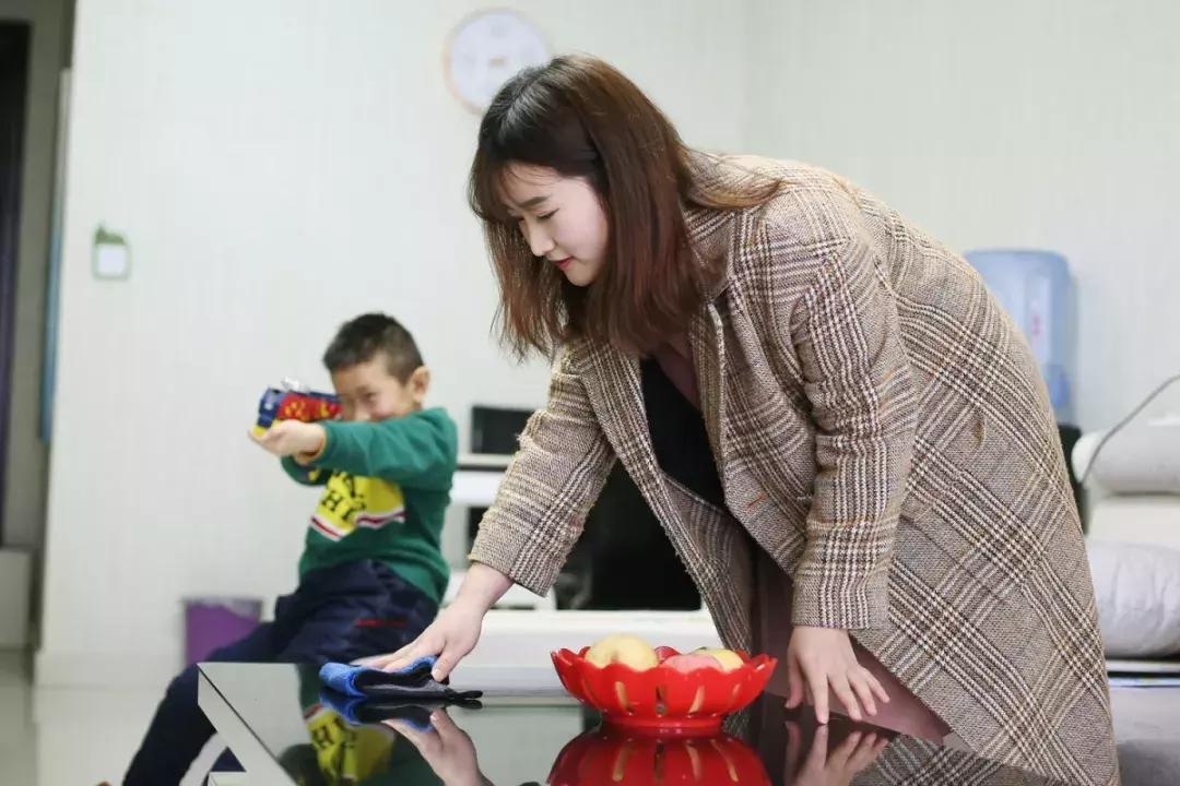 春节走访贫困户,走访新家人