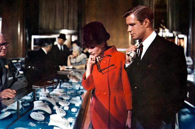 蒂芙尼早餐情节,赫本蒂芙尼