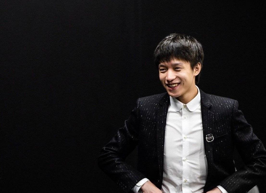 国外大神自制宝可梦武器,国外大神手工制作武器