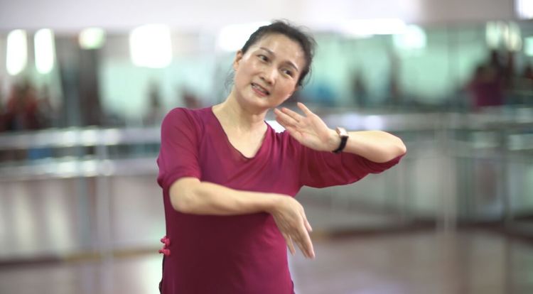 鎶婂箍鍦鸿垶璺充笂澶,闃垮Ж鎶婂箍鍦鸿垶璺充笂澶