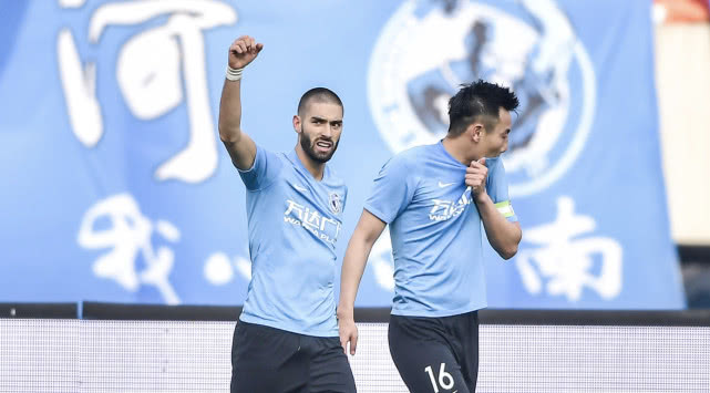 哈姆西克过人集锦,哈姆西克那不勒斯精彩表现