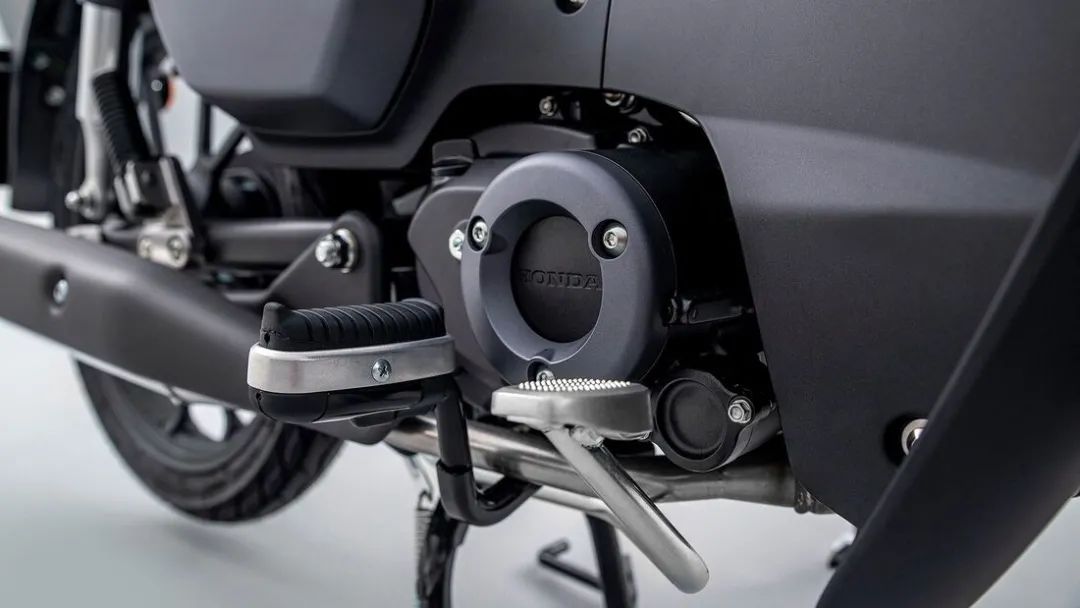 本田2022款超级幼兽c125简评,2023款本田supercub125