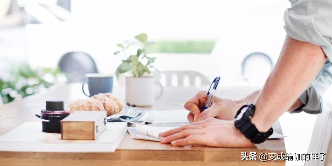 关于瑜伽馆经营定价的书,选择瑜伽馆不要光看价格