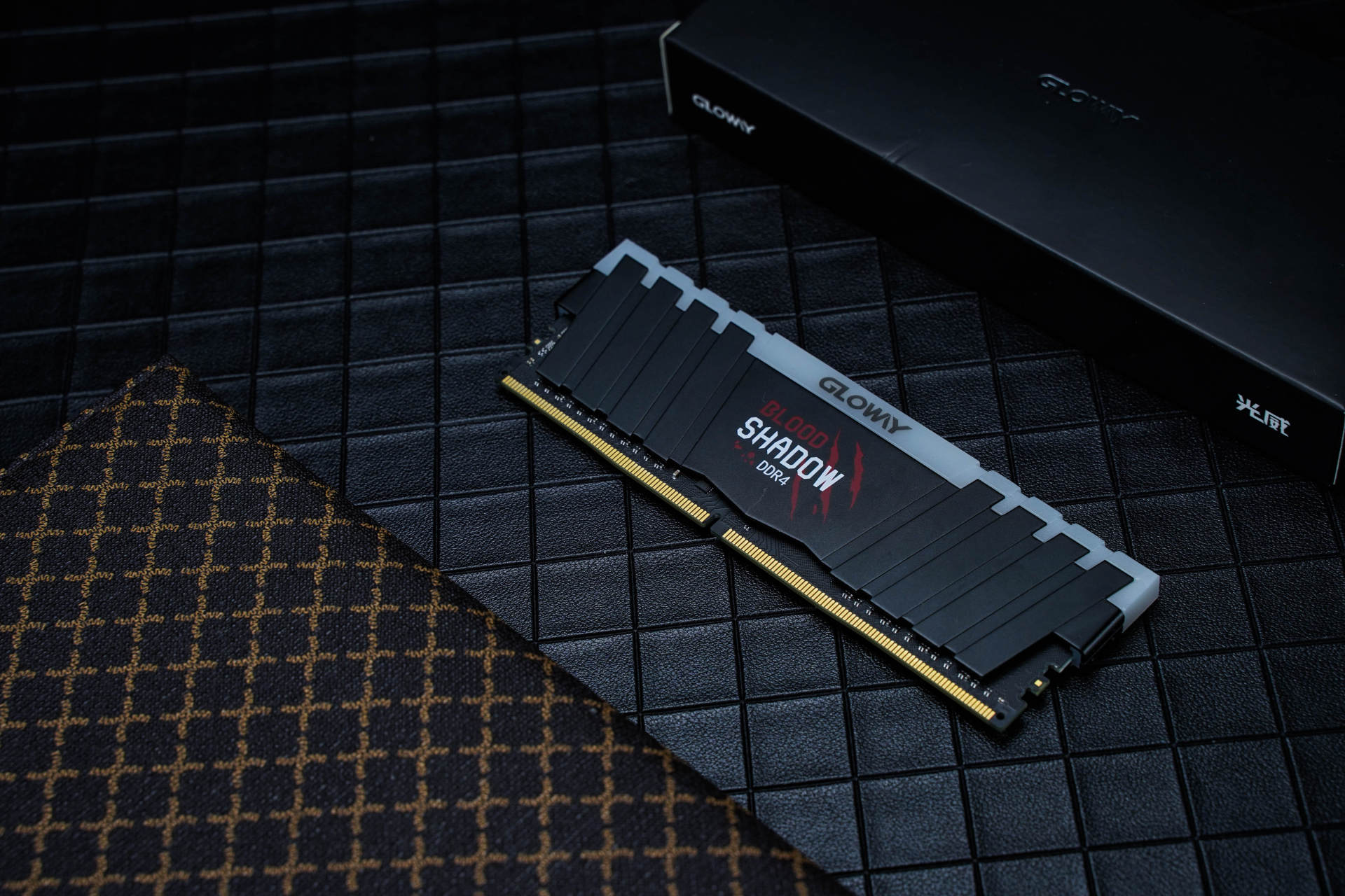 光威gloway内存条能超频吗,光威3600hz内存能超到多少