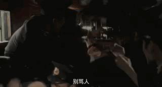 《隐秘而伟大》为什么好看？三场“不起眼”的群架，各有深意