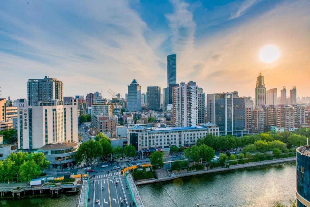 从“苏北王”到“淮海中心城市”，徐州到底算王者还是青铜？