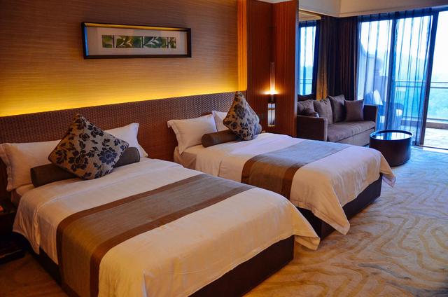 观澜湖高尔夫球会酒店,观澜湖高尔夫球场有哪几个酒店