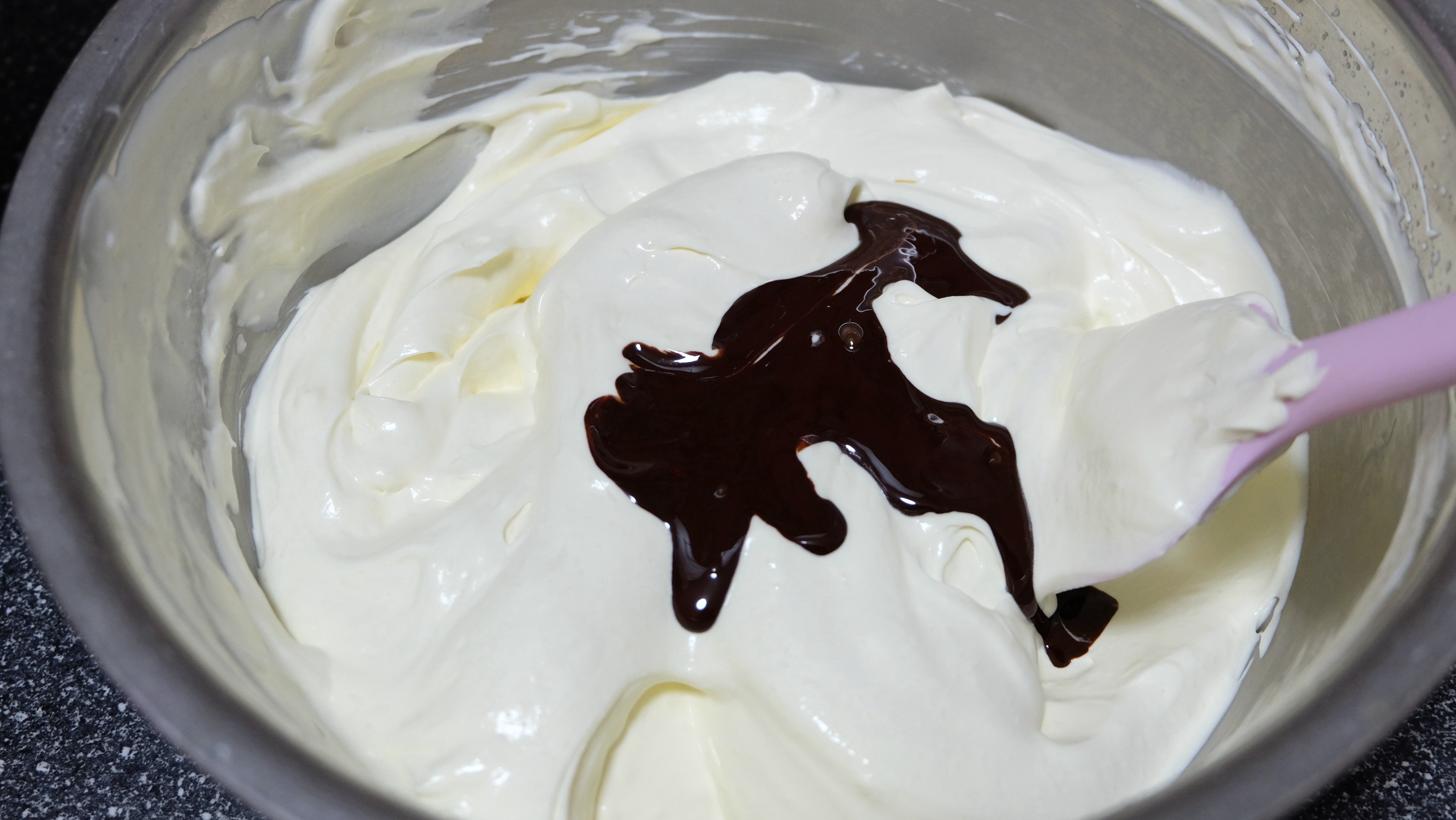 自己在家也能做的圣诞节蛋糕,自制圣诞节蛋糕