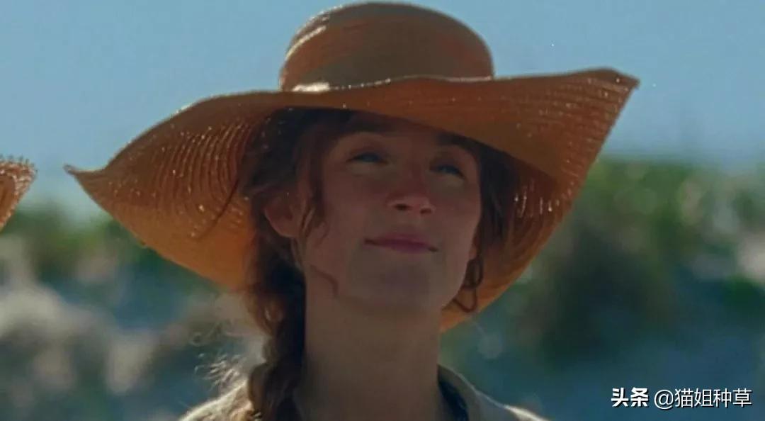 穿出奥斯卡复古名媛感,《小妇人》的设计美学超好用