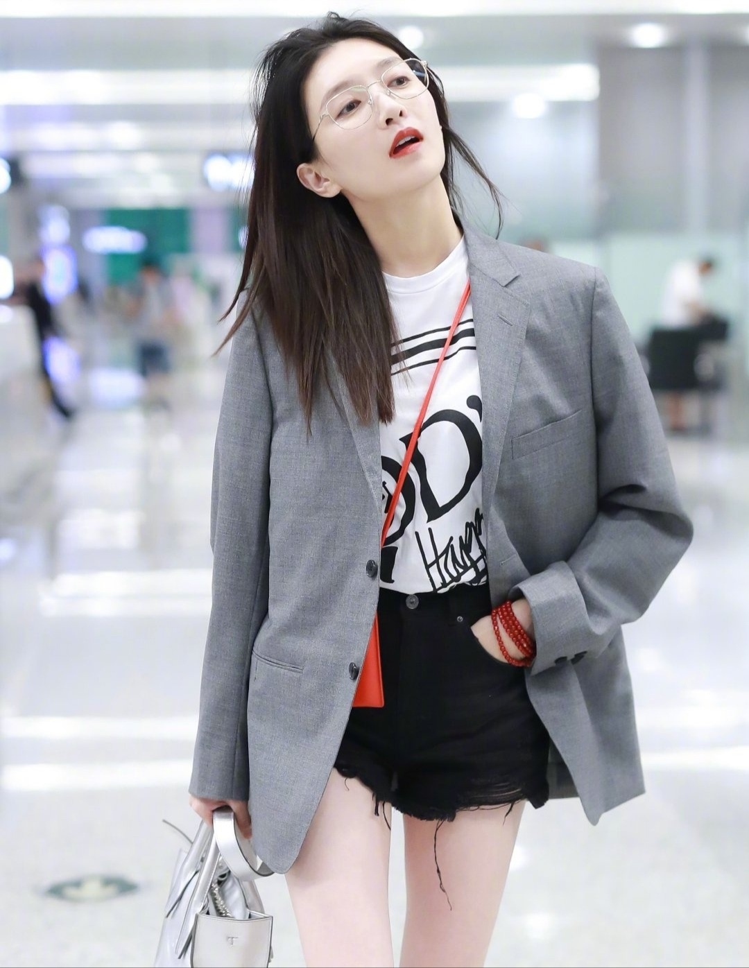 牛仔短裤好穿还显瘦的神裤推荐,直筒宽松显瘦牛仔短裤