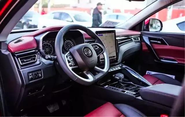 紧凑型suv东风风行t5如此走心,全新风行t5马赫版跑高速