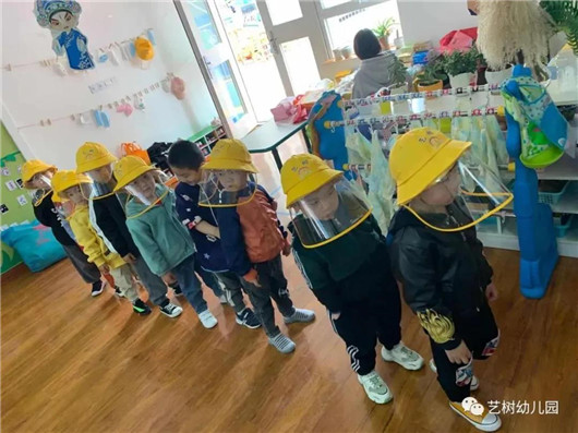 0到3岁早教儿歌100首宝宝吃饭不闹,16首简单儿歌帮宝宝练说话