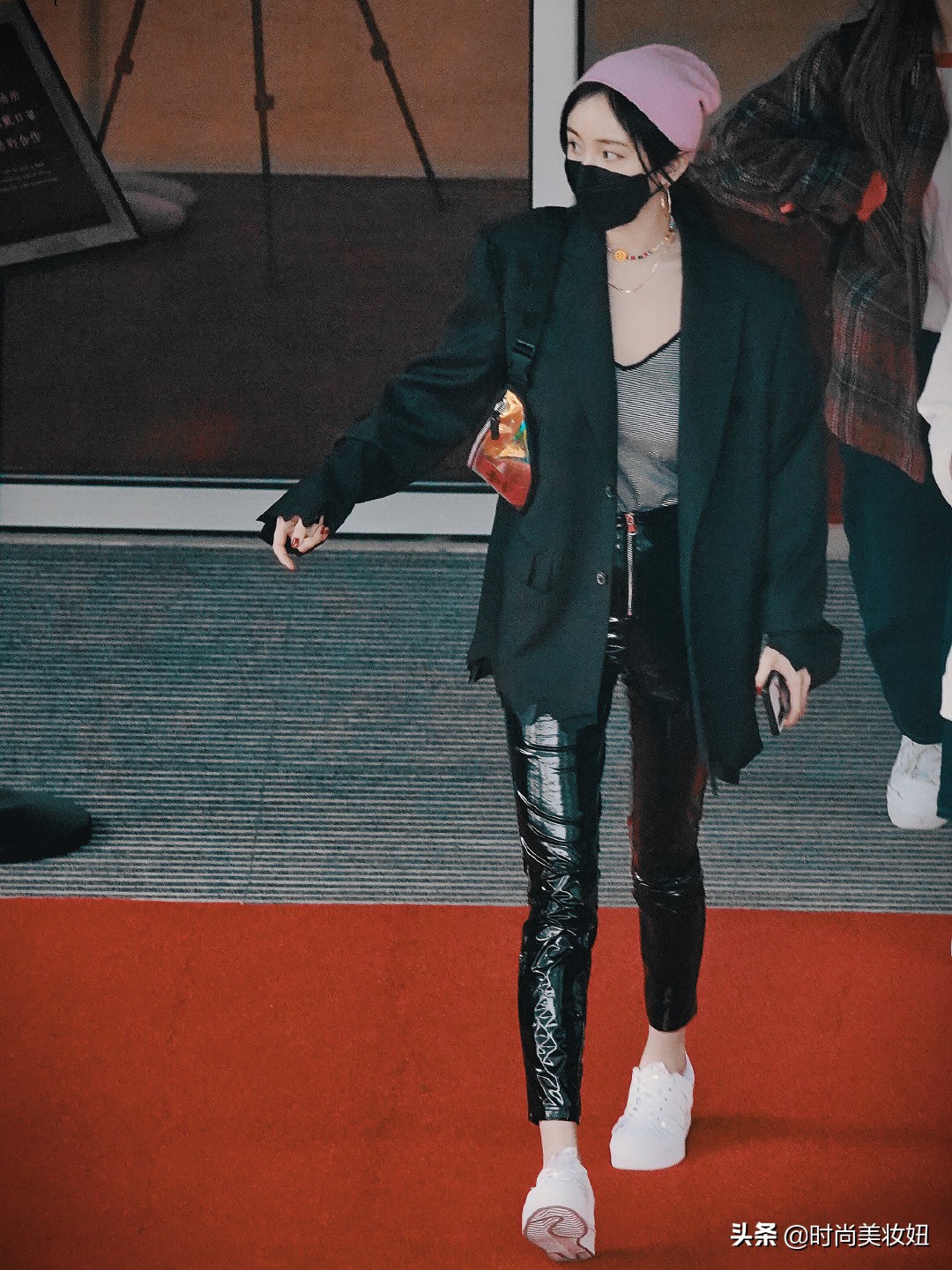 杨幂近期新中式穿搭同款,杨幂新中式最新穿搭同款