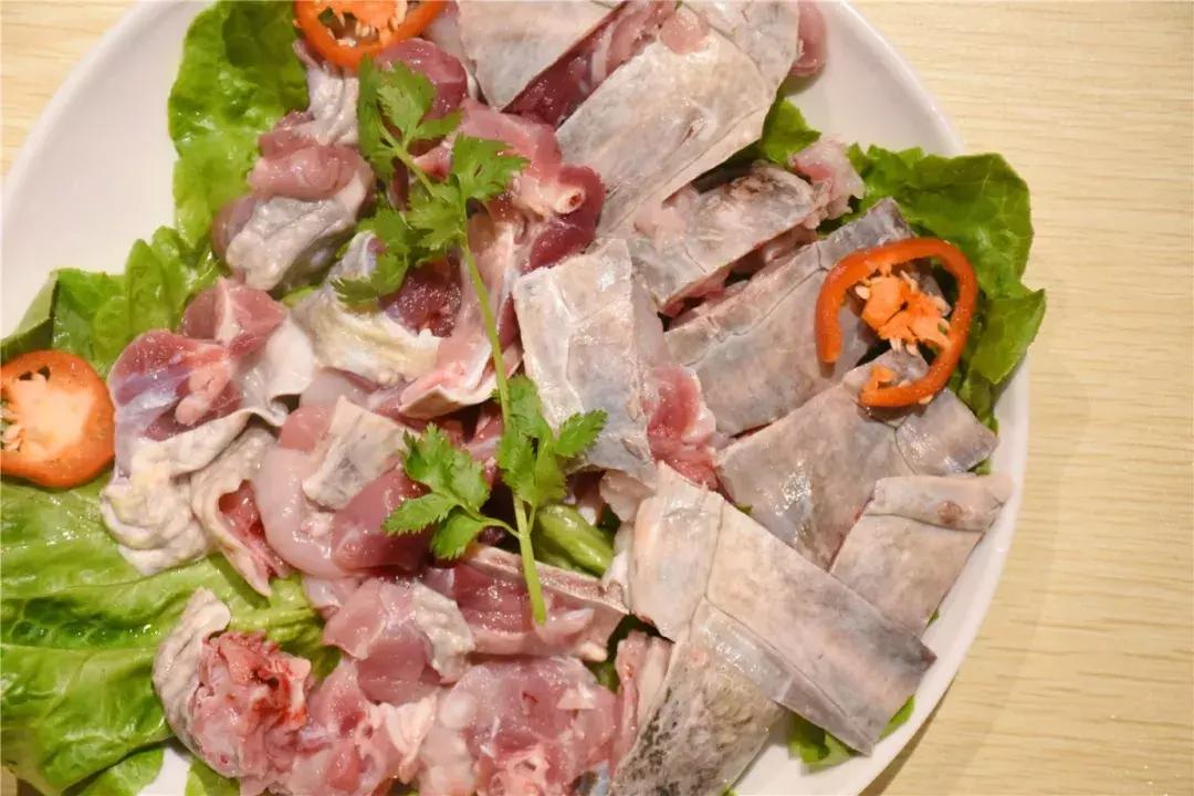 南海里水有间人气爆棚的食府,鳄鱼龟走地鸡煲只需158元!