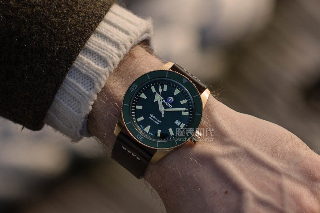 1-2万左右的全新腕表,1到4万元手表推荐