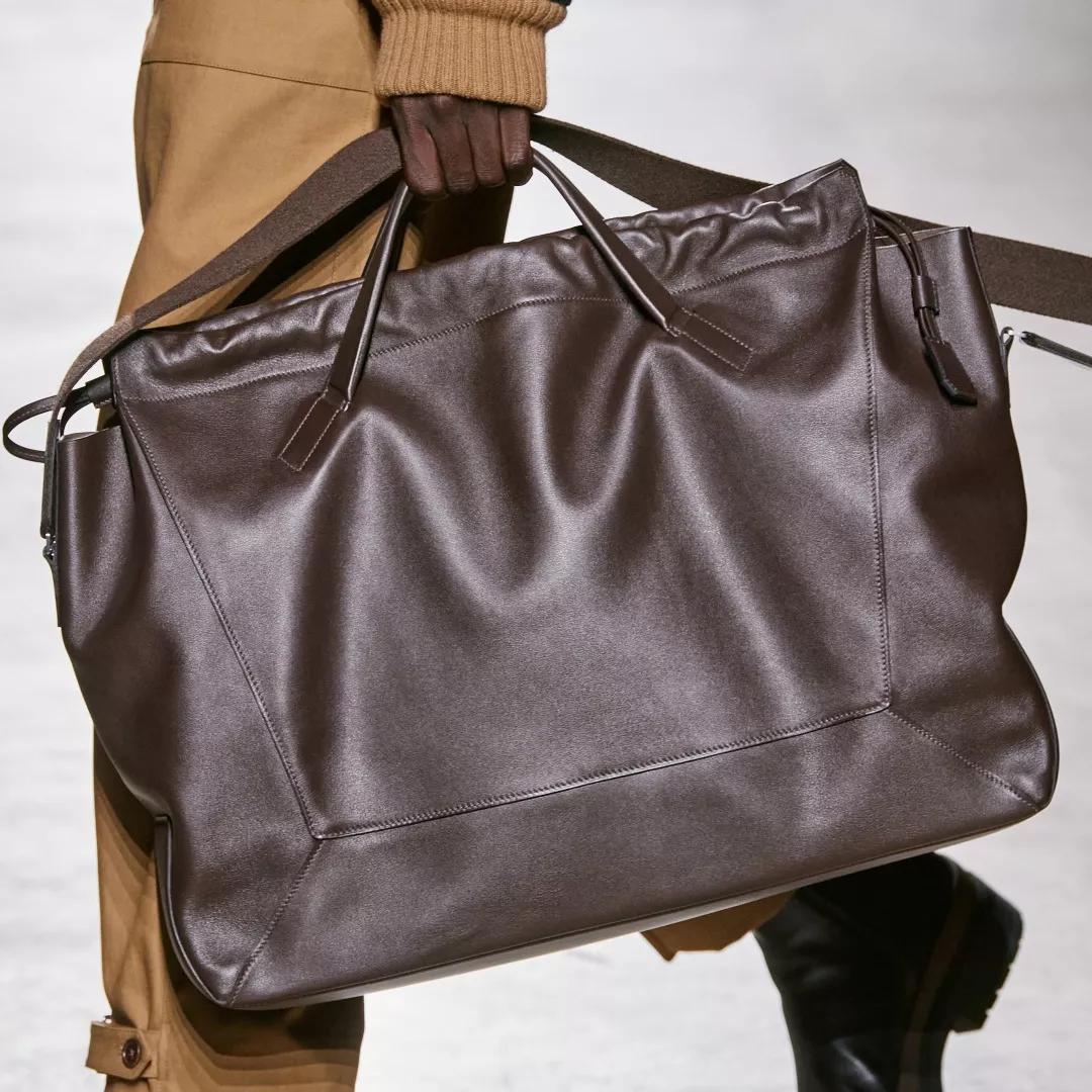 爱马仕外套的穿搭技巧男,冬季爱马仕男装搭配图片