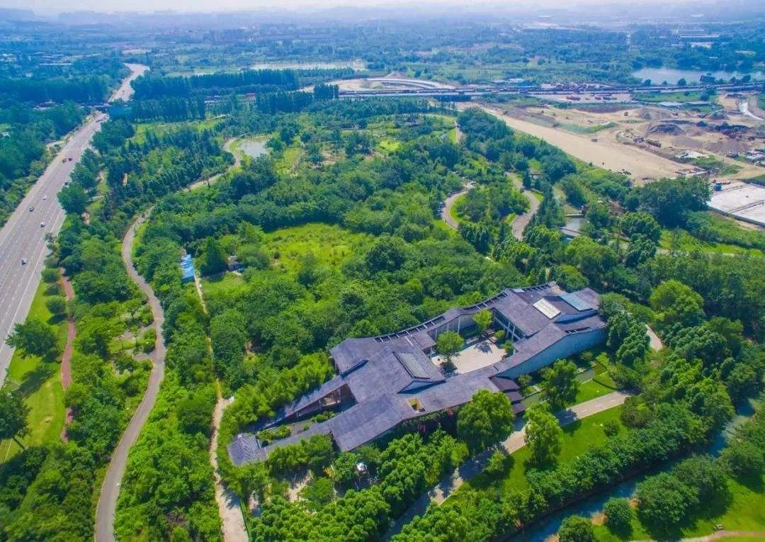 园林养护行业赚钱吗,园林行业到底赚不赚钱