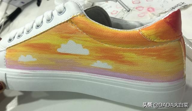 丙烯马克笔的奇妙体验,丙烯马克笔小学生专用