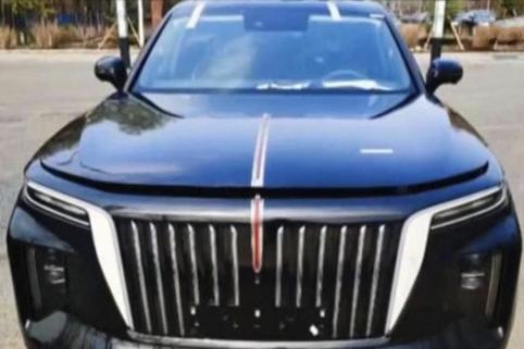 红旗e115和劳斯莱斯,红旗汽车15万左右的车