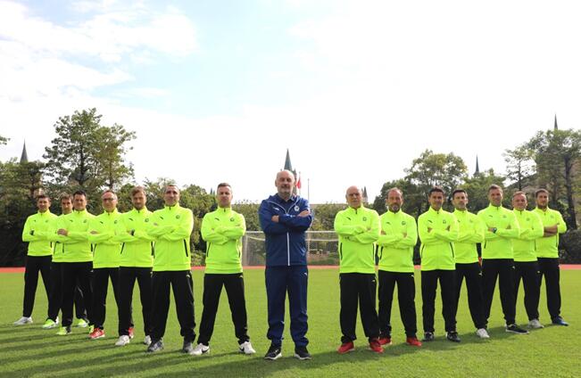 恒大足校开启新一季招生,恒大足校再传捷报