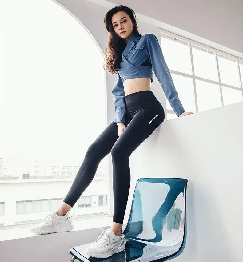 好穿还显瘦的魔术裤推荐,显瘦魔术裤百搭裤子铅笔裤